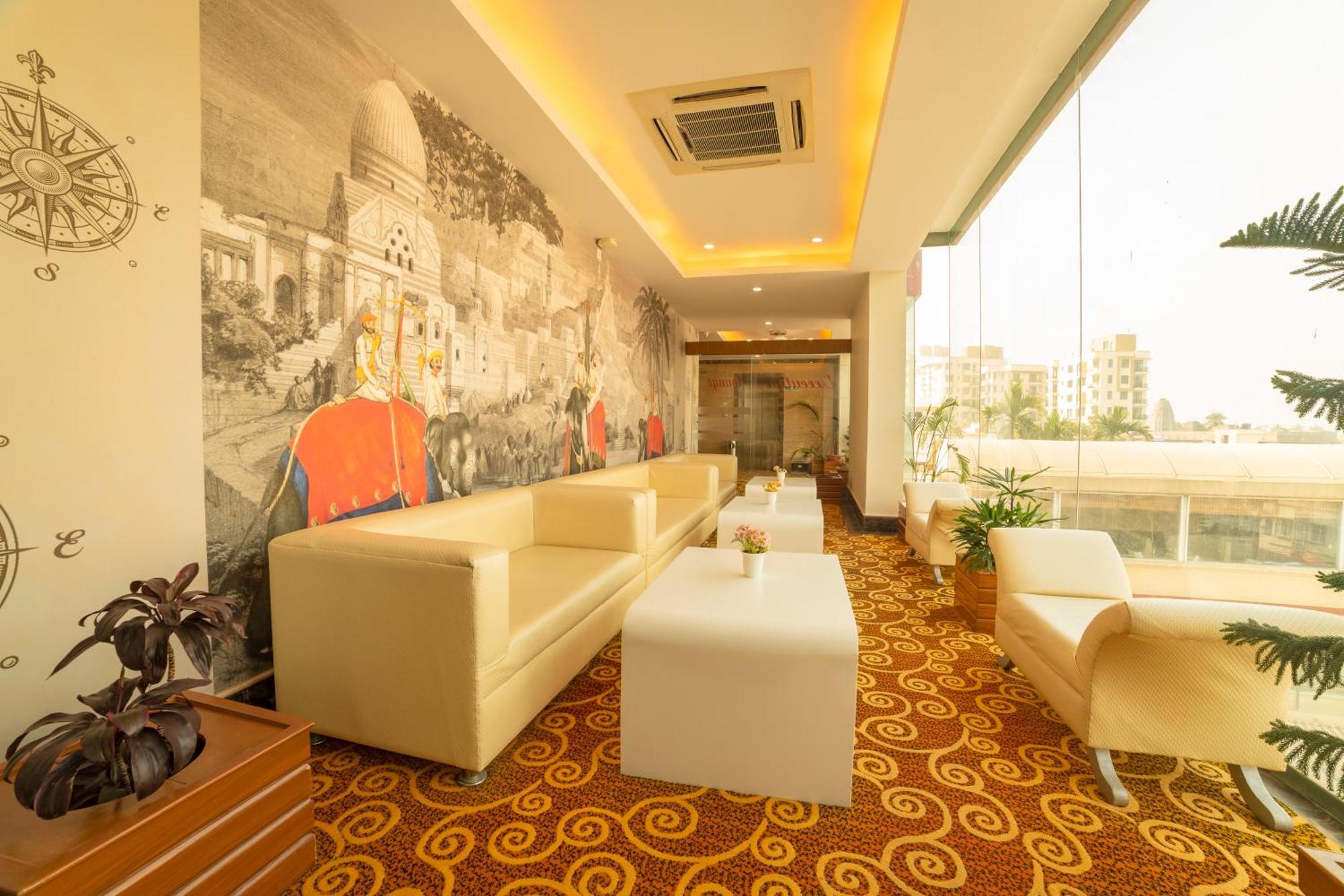 Hotel Harrison Palace Biratnagar Extérieur photo