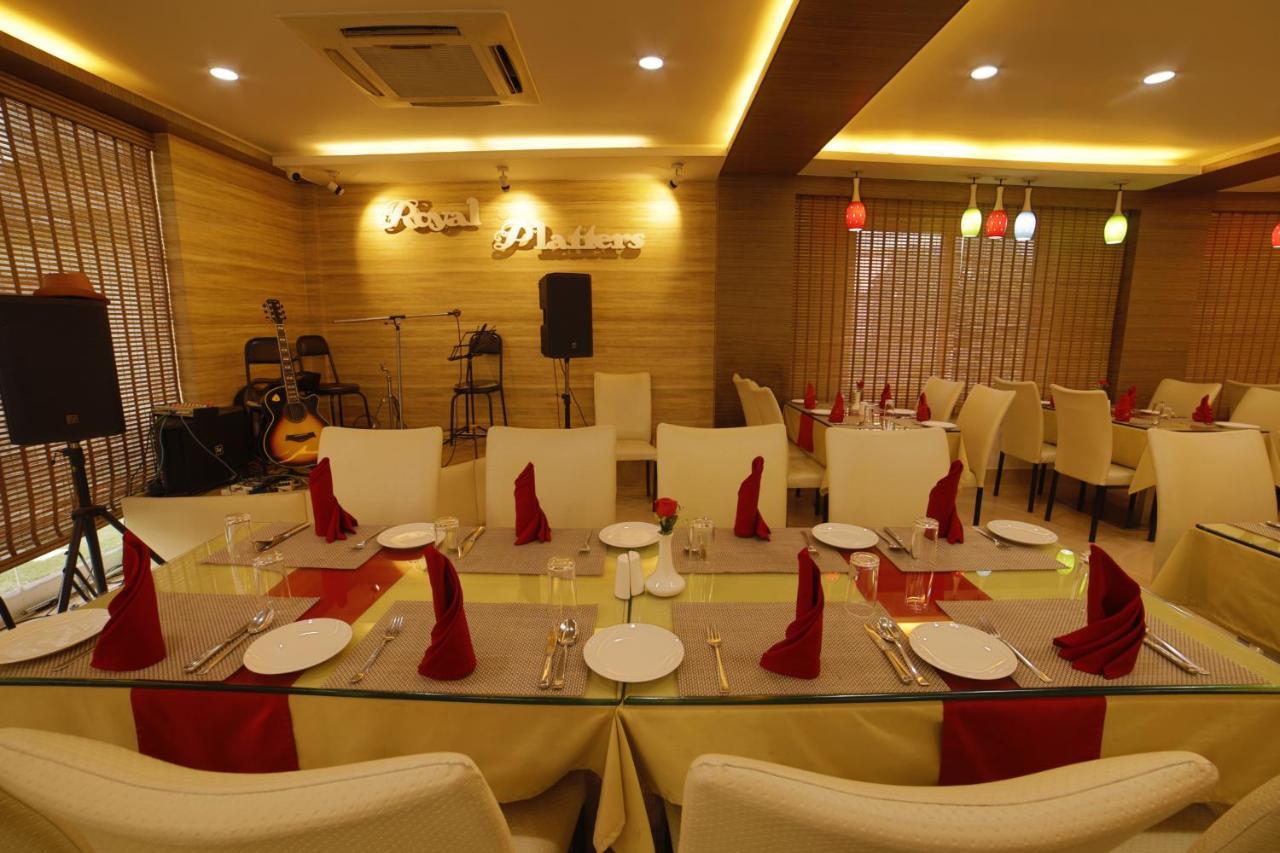 Hotel Harrison Palace Biratnagar Extérieur photo