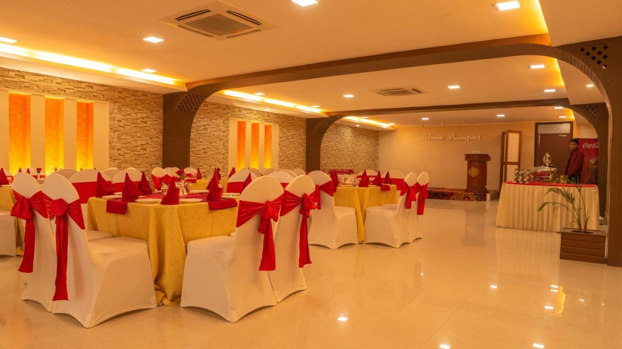 Hotel Harrison Palace Biratnagar Extérieur photo